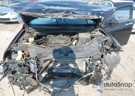 2011 Chrysler 200 Limited z USA, uszkodzony, nr VIN 1C3BC2FG7BN599733